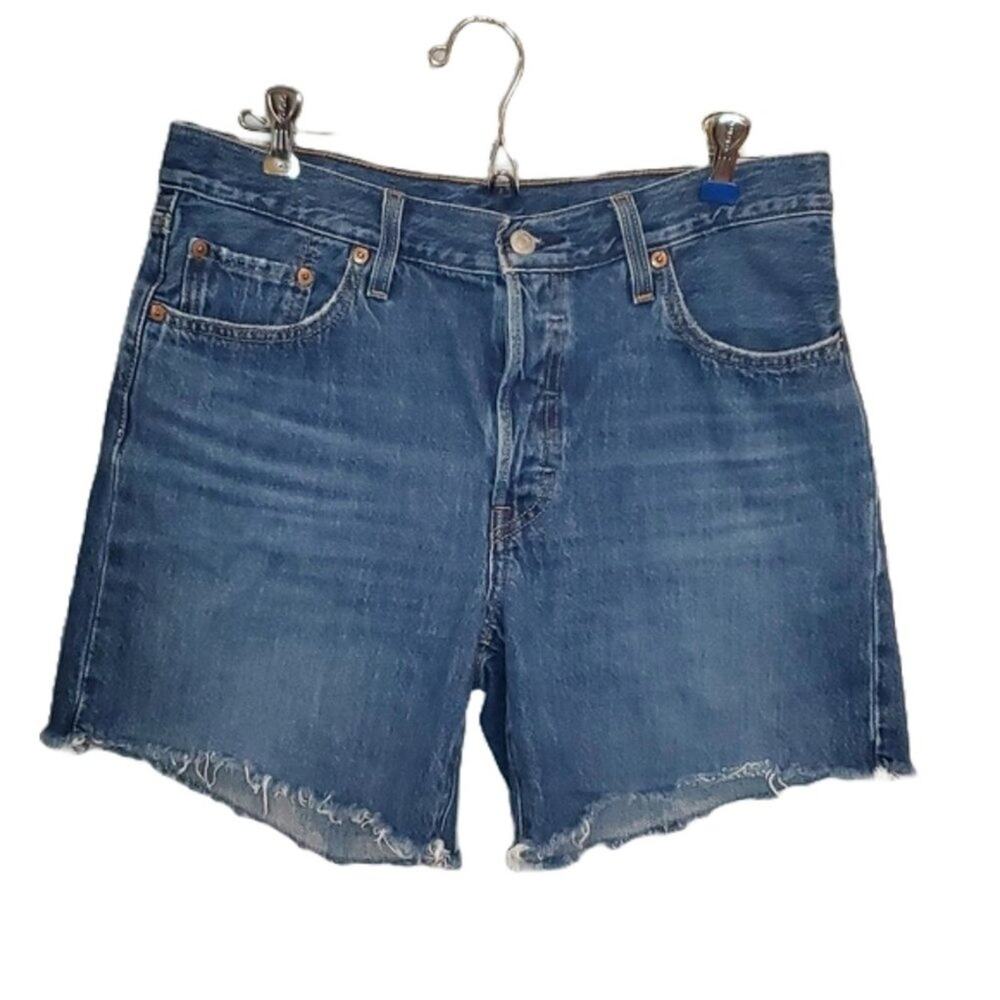 Levis 501 High Waisted Raw Hem Shorts SZ 29